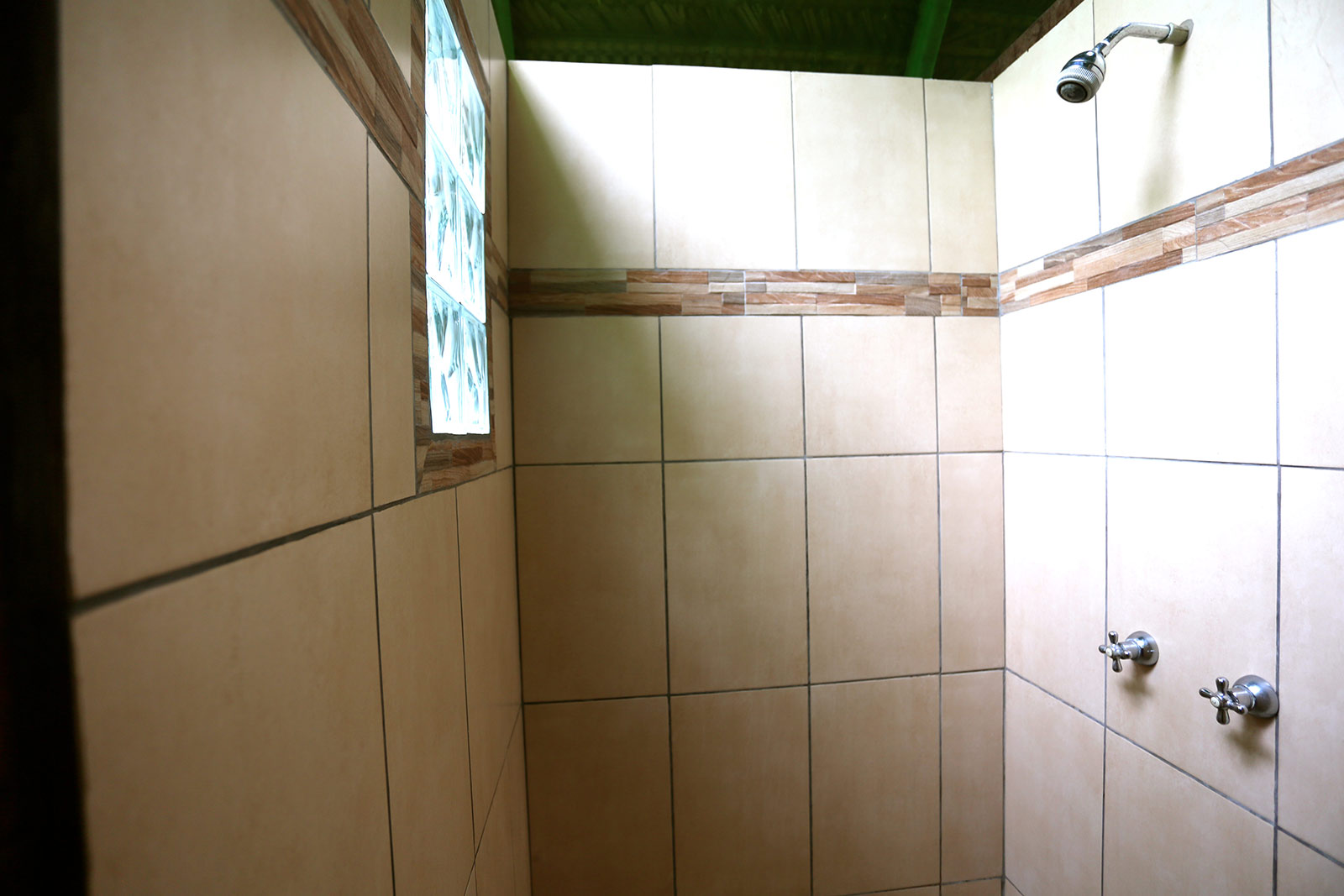 Showers at Nimea Kaya